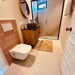 Luxury House Front Line *