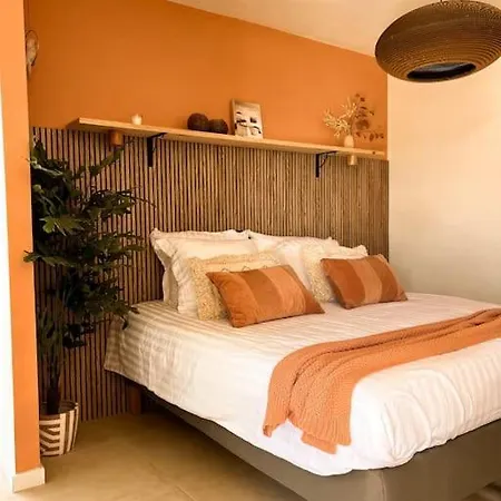 Luxury House Front Line Hébergement de vacances