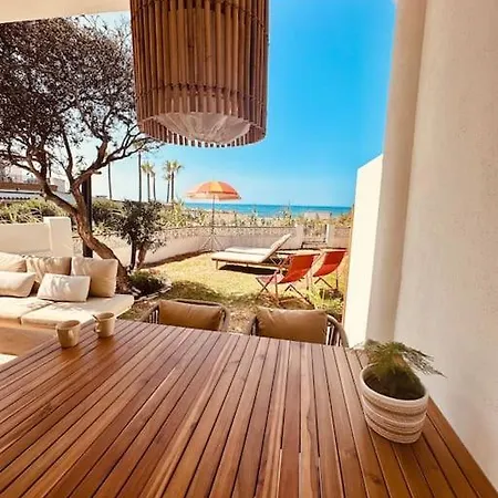 Ferienhaus Luxury House Front Line